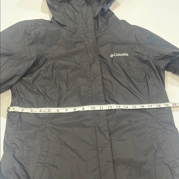 Columbia Women’s Hooded Jacket - Picture 4 of 12